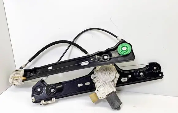 BMW 3 E90 E91 Front door window regulator with motor 7060266 7140588 51337140588