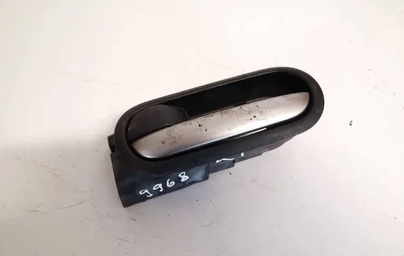 Mazda 2 Front door interior handle 