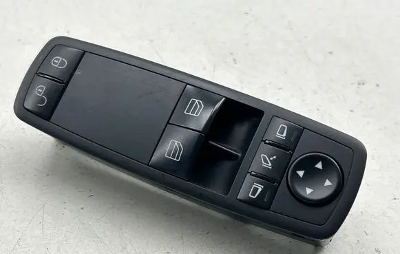 Mercedes-Benz B W245 Electric window control switch A1698206810 03728270