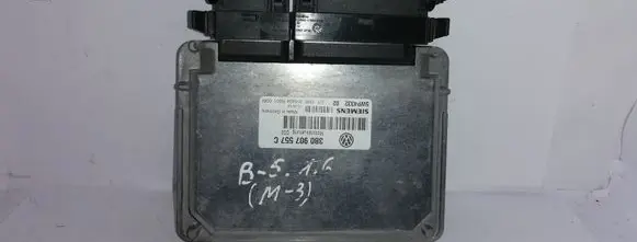 Volkswagen PASSAT B5 Engine control unit/module 5WP433202
