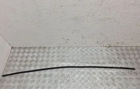 Roof trim bar molding cover