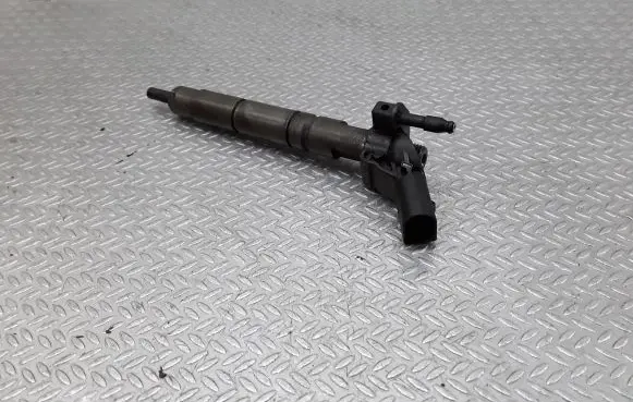 Chrysler 300 - 300C Fuel injector 0445115027 A6420700587