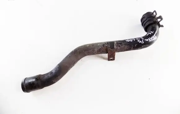 Hyundai Santa Fe Engine coolant pipe/hose