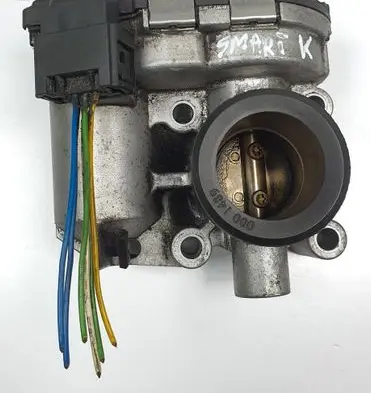 Jaguar XF X250 Throttle body valve A1601410225