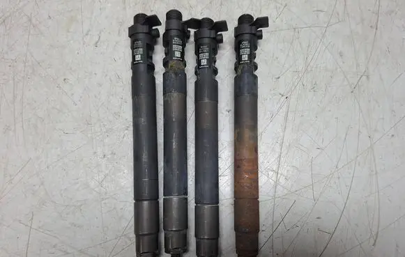 Citroen C5 Fuel injector S27610080 9686191080