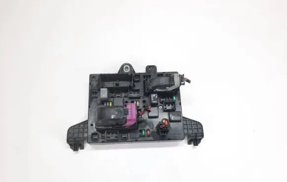 Opel Astra J Comfort/convenience module 13302300