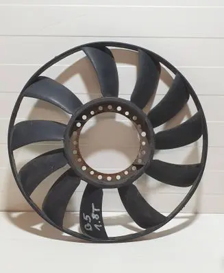 Volkswagen PASSAT B5 Fan impeller 058121301B