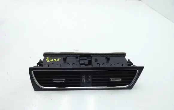 Audi A5 8T 8F Dash center air vent grill 8T2820951D