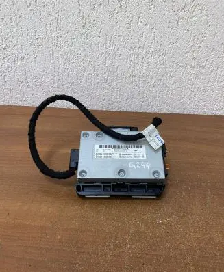 Mercedes-Benz E A207 Head unit multimedia control A2049009301 A1718270345