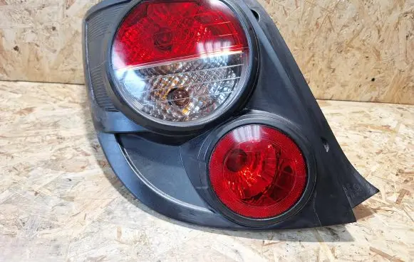 Hyundai Accent Rear/tail lights