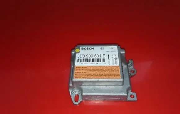 Volkswagen Touareg I Airbag control unit/module 3D0909601E 0285001733