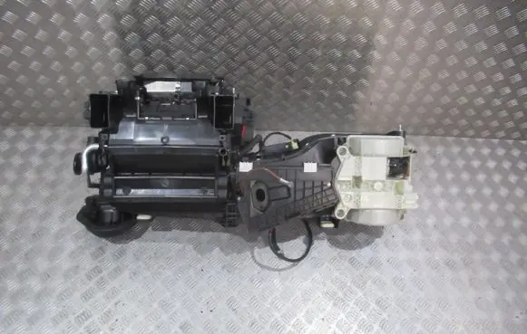 Mercedes-Benz S W222 Heater blower radiator 