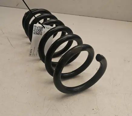 Audi Q7 4L Rear coil spring