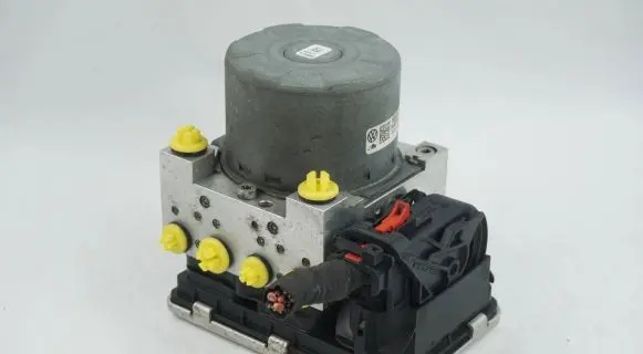 Volkswagen Transporter - Caravelle T6 ABS Pump 7E5614517B 7E0907379Q