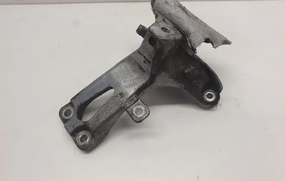 Audi A4 S4 B8 8K Engine mounting bracket 8K0199308BJ