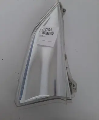 Nissan Leaf I (ZE0) Front indicator light 261803NL0A
