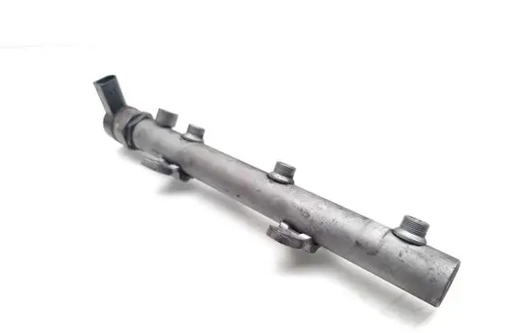 Audi Q7 4L Fuel main line pipe 059130090AG 057130764F