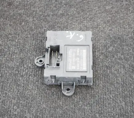 Volvo V70 Door control unit/module 9G9T14B534BC 10022999