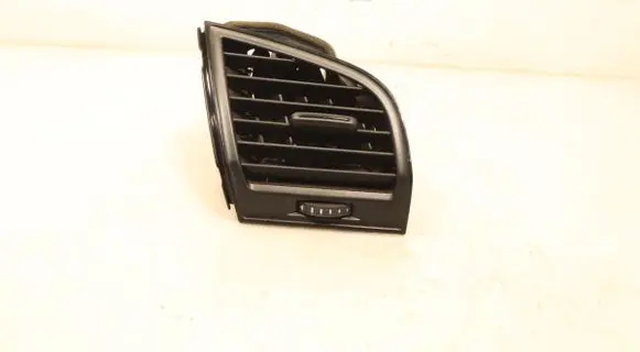 Skoda Fabia Mk3 (NJ) Dashboard side air vent grill/cover trim 6V0819702