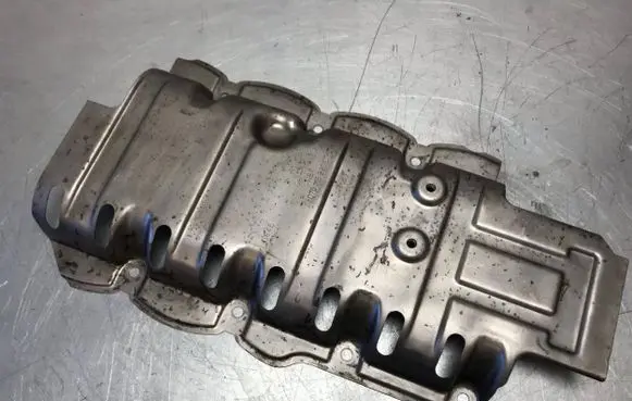 Volkswagen Transporter - Caravelle T5 other engine part 070115220C