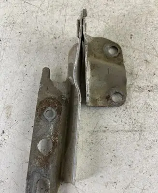Ford Ranger Engine bonnet/hood hinges