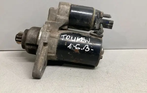 Volkswagen Touran I Starter motor 0001120410