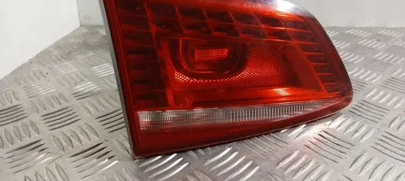 Volkswagen PASSAT B7 Tailgate rear/tail lights 3AF945307E