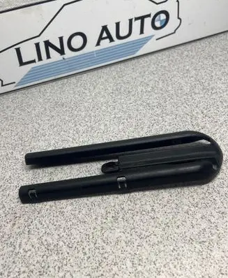 BMW 5 E39 Front passenger seat rail 52108207214