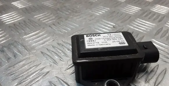 Audi A6 S6 C5 4B ESP acceleration yaw rate sensor 8E0907637A