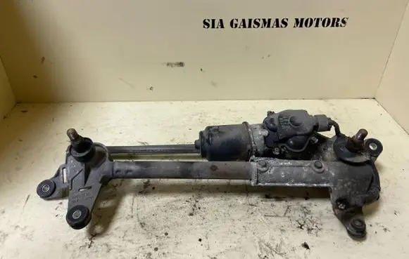 Honda Accord Front wiper linkage and motor 32201