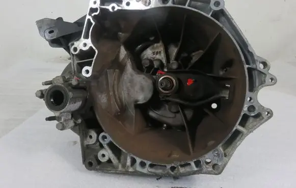 Citroen Berlingo Manual 6 speed gearbox 20DP33