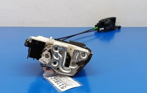 Suzuki Celerio Rear door lock