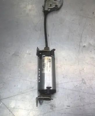 Citroen C5 Seat adjustment motor 9470058C 040913A