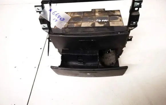KIA Sorento Car ashtray 845703e000 84570-3e000
