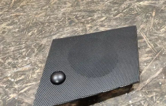 Side speaker trim/cover
