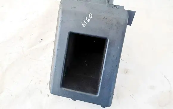 Land Rover Range Rover L322 Glove box