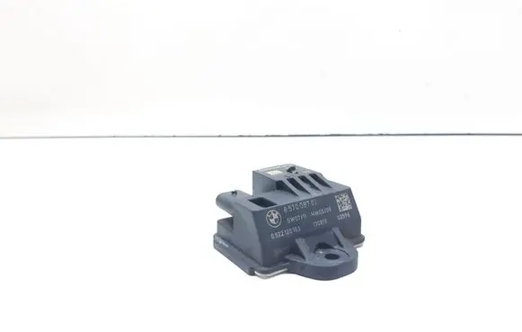 Glow plug pre-heat relay