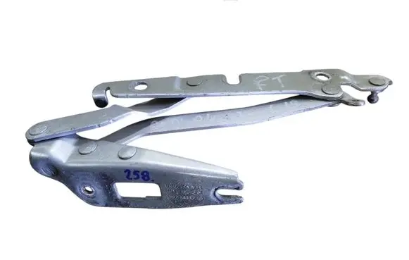 Audi A4 S4 B7 8E 8H Tailgate/trunk/boot hinge 8E5827302G