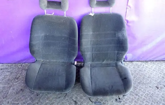 Seat set