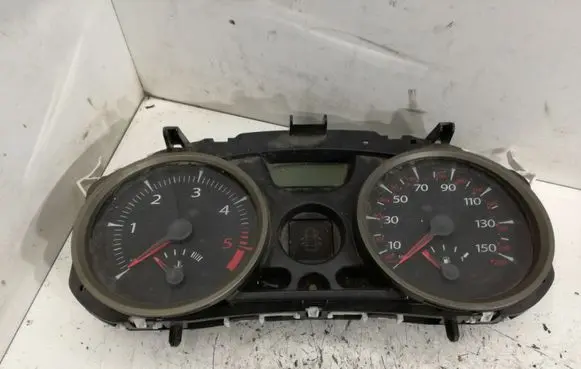 Speedometer (instrument cluster)