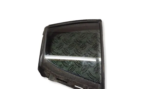 Mazda 3 III Rear vent window glass DOT772AS3M535 E000472 43R000077