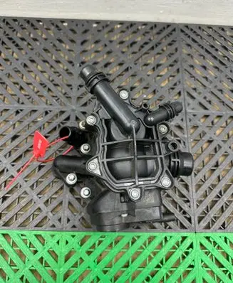 BMW 5 G30 G31 G38 Thermostat/thermostat housing 7644811 29041 1153