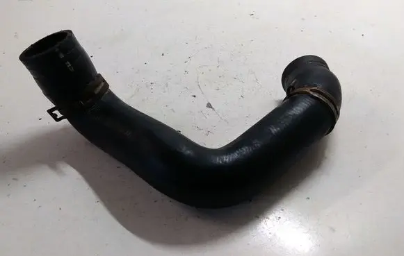 Opel Zafira A Engine coolant pipe/hose 90573220