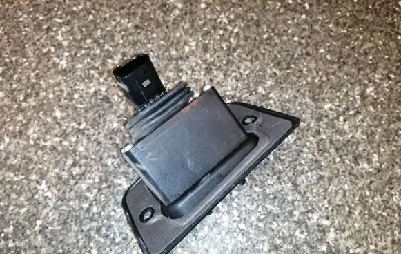 Volkswagen Multivan T5 Sliding door contact joint 7H0907438