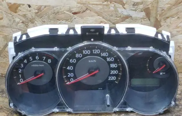 Nissan Tiida C11 Speedometer (instrument cluster) 24810EM01A