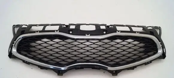 KIA Carens III Front bumper upper radiator grill