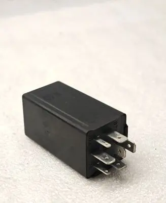 Audi 100 S4 C4 Other relay 447959875 5DS00443301