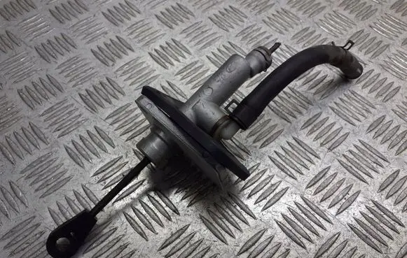 KIA Ceed Clutch slave cylinder 