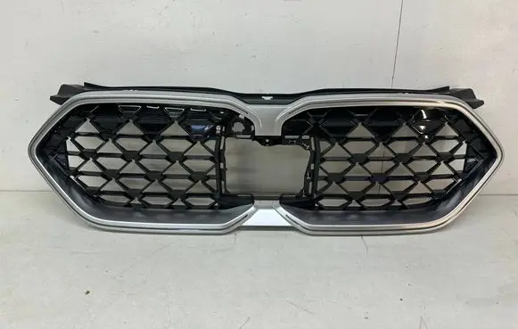 BMW X2 U10 Front grill 18667510 186675