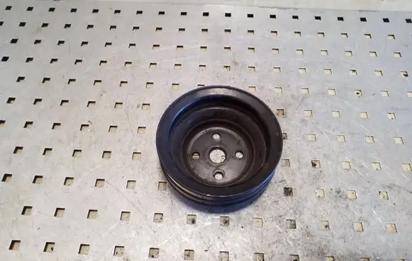Mitsubishi Pajero Water pump pulley 